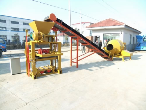 Bloquear semiautomático que hace la máquina QTJ4-40