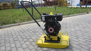 Single-Dirección Plate Compactor